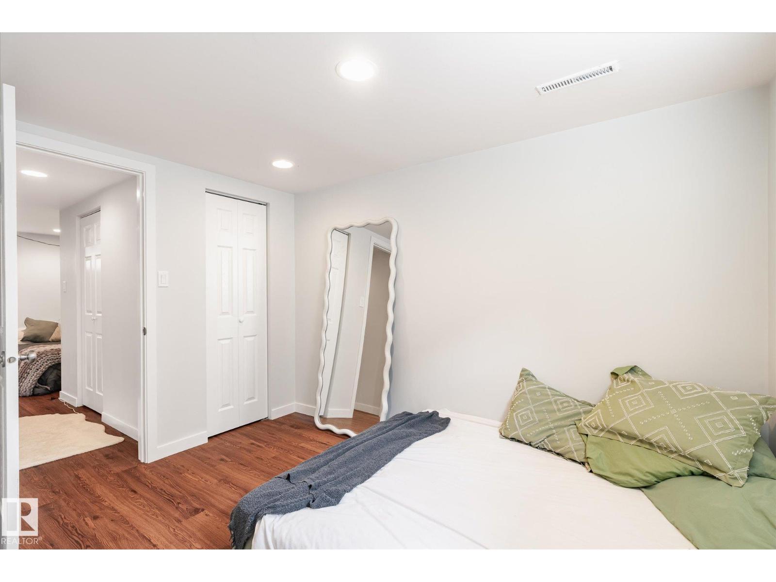 11606 68 ST NW - 30