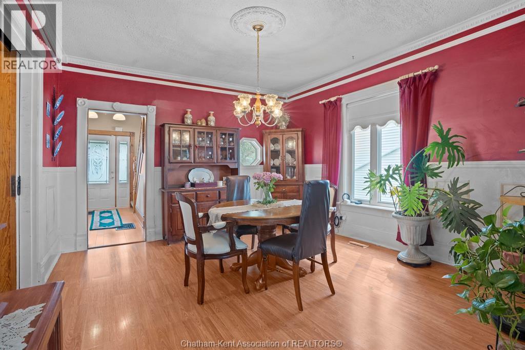 282 QUEEN STREET - 12