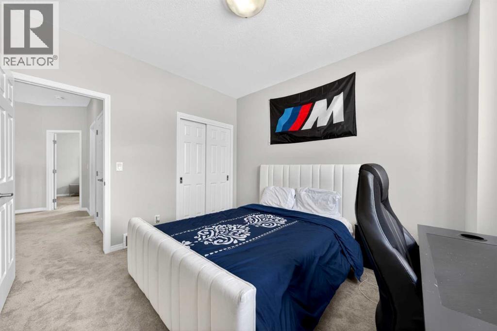 95 Carrington Close NW - 35