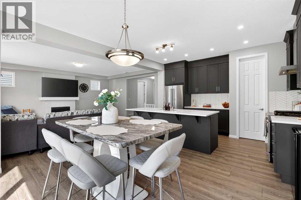 95 Carrington Close NW - 13