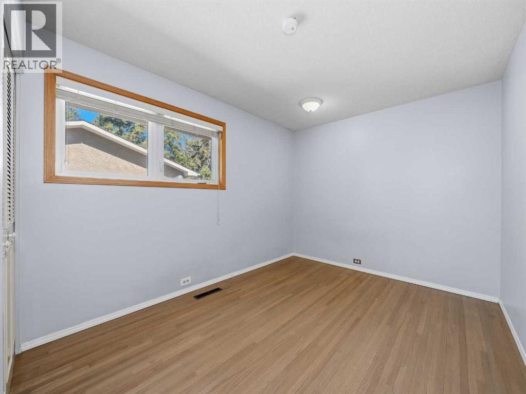 5123 Bulyea Road NW - 18