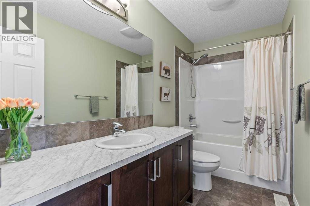 145 Heartland Way, Cochrane