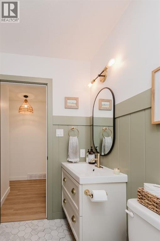10415 109 Ave - 23