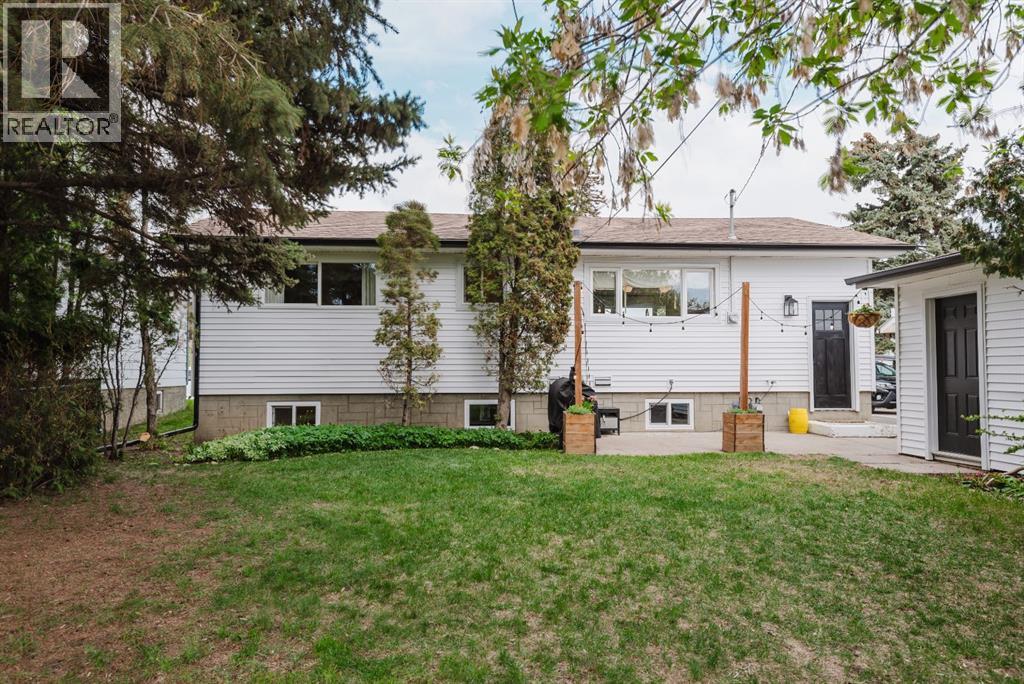 10415 109 Ave - 33