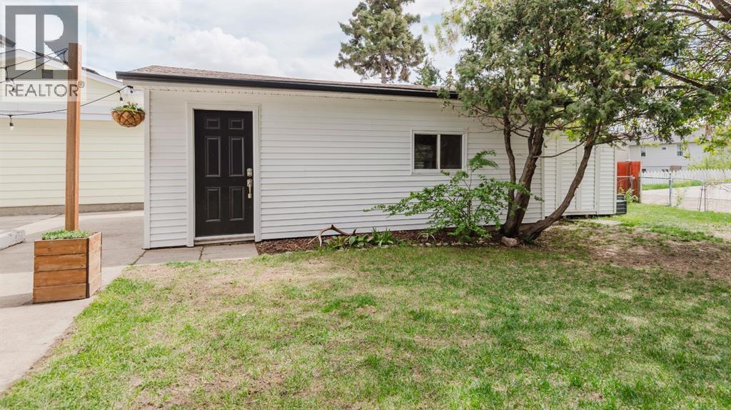 10415 109 Ave - 36