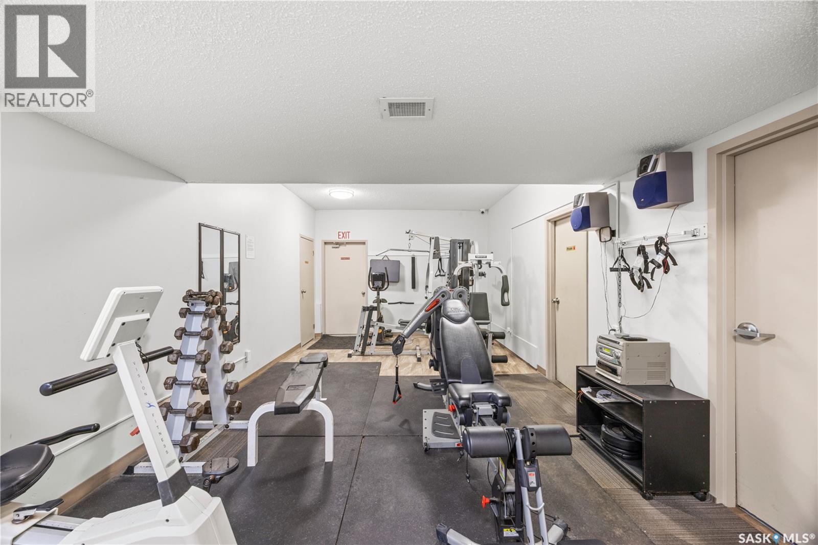#236 310 Stillwater DRIVE - 21