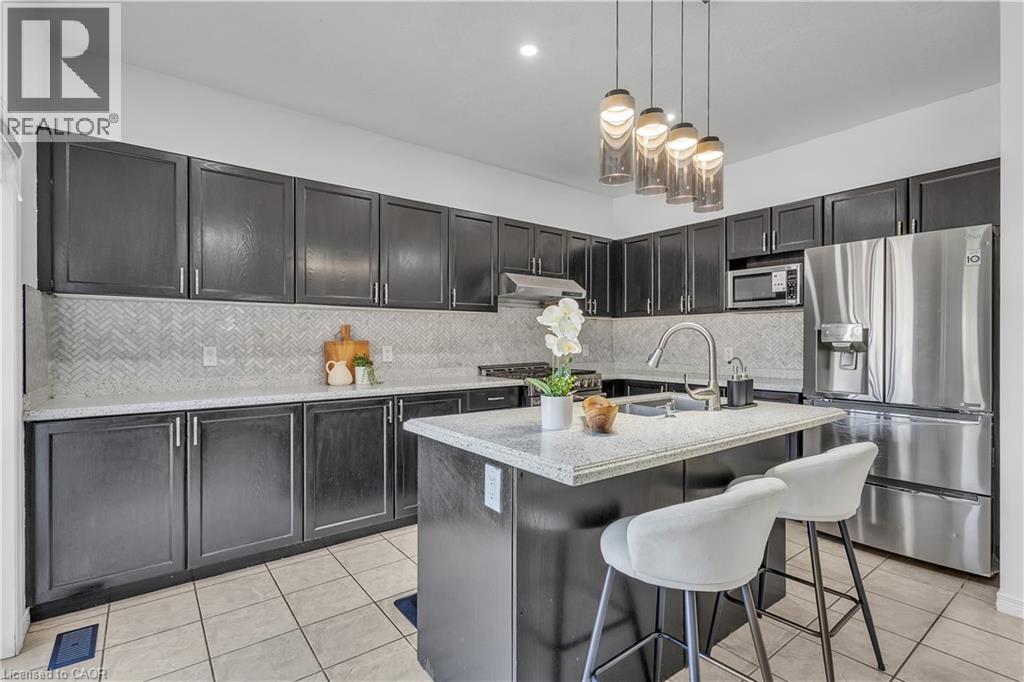 73 FITZGERALD Drive - 18