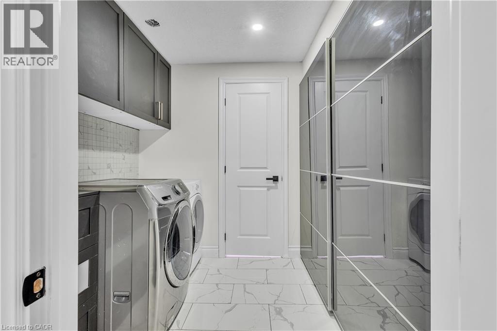 73 FITZGERALD Drive - 45