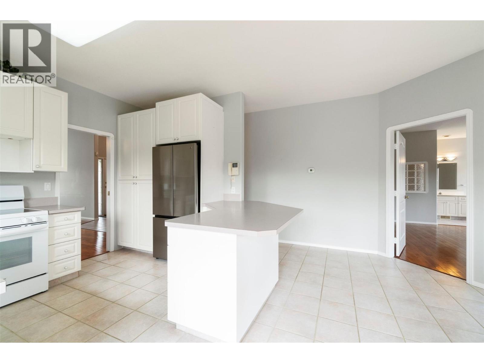2550 Golf Course Drive Unit# 24, Blind Bay