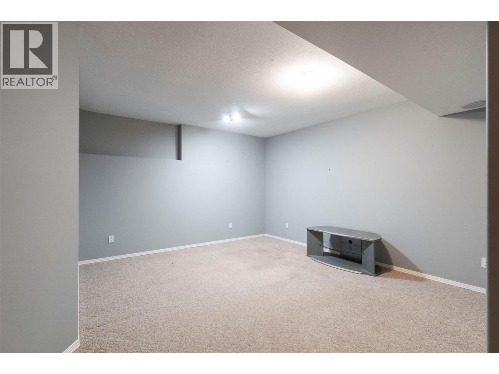 2550 Golf Course Drive Unit# 24, Blind Bay