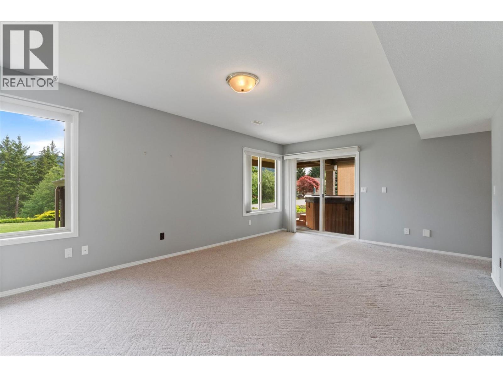 2550 Golf Course Drive Unit# 24, Blind Bay