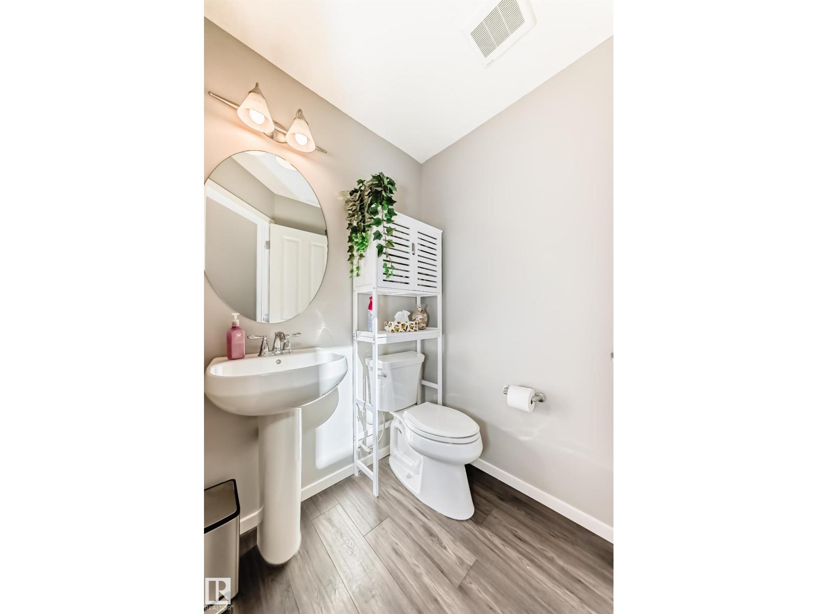 267 STURTZ BN — photo 21
