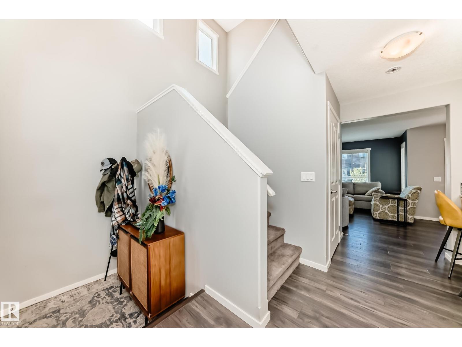 267 STURTZ BN — photo 23