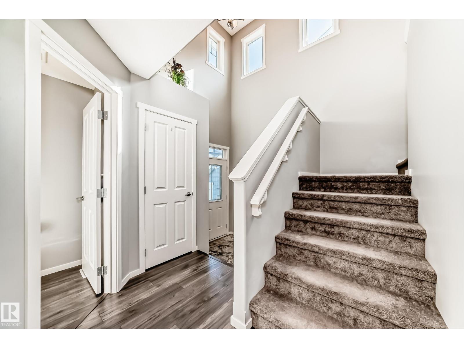 267 STURTZ BN — photo 25