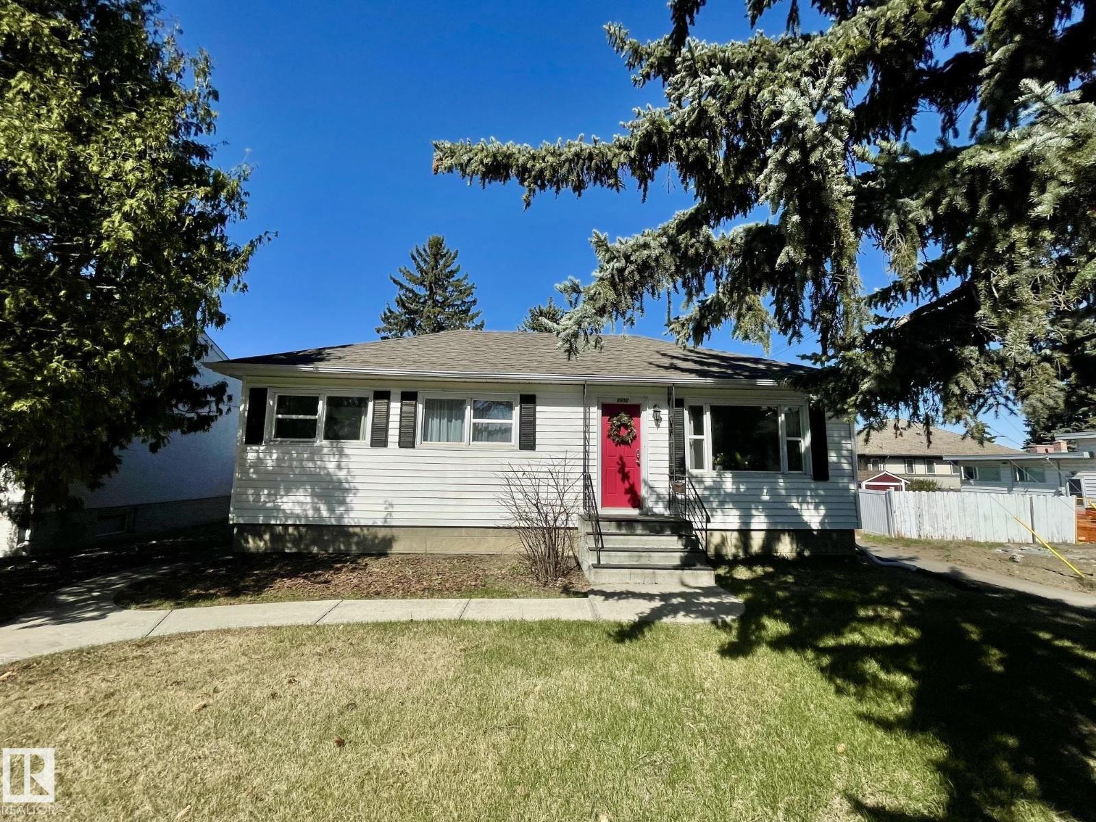 9650 86 ST NW - 1