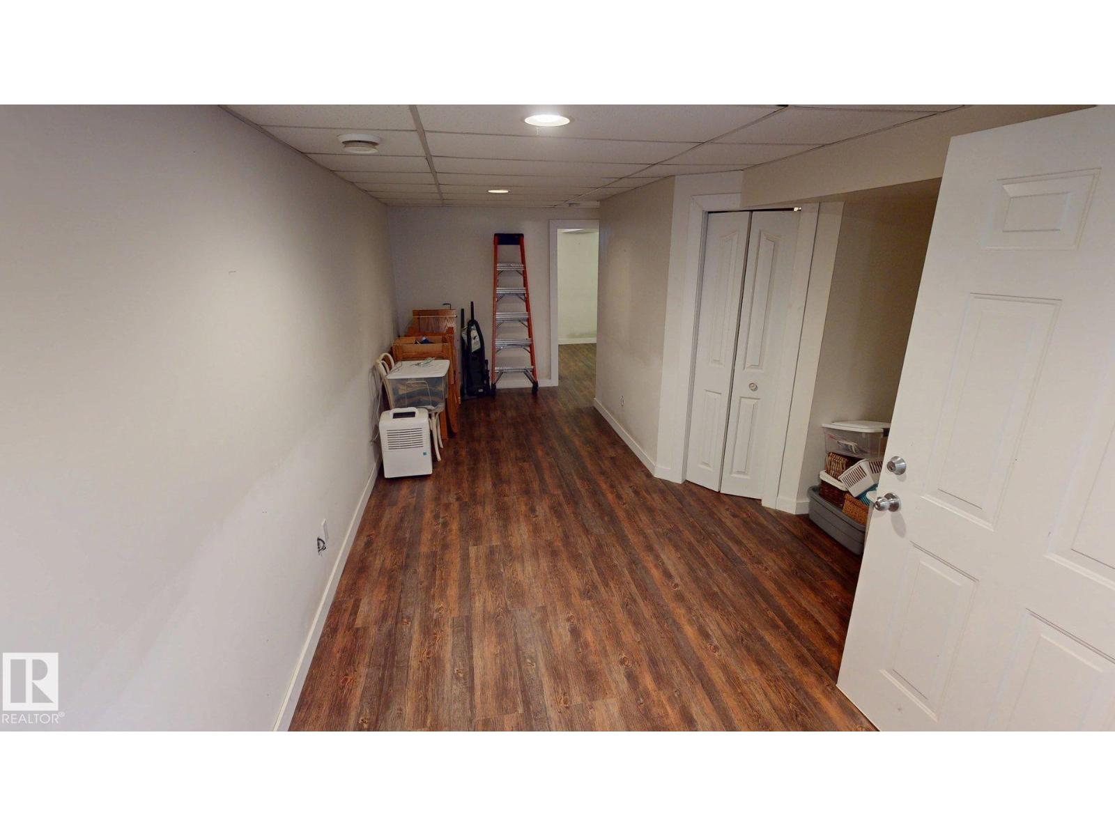 9650 86 ST NW - 14