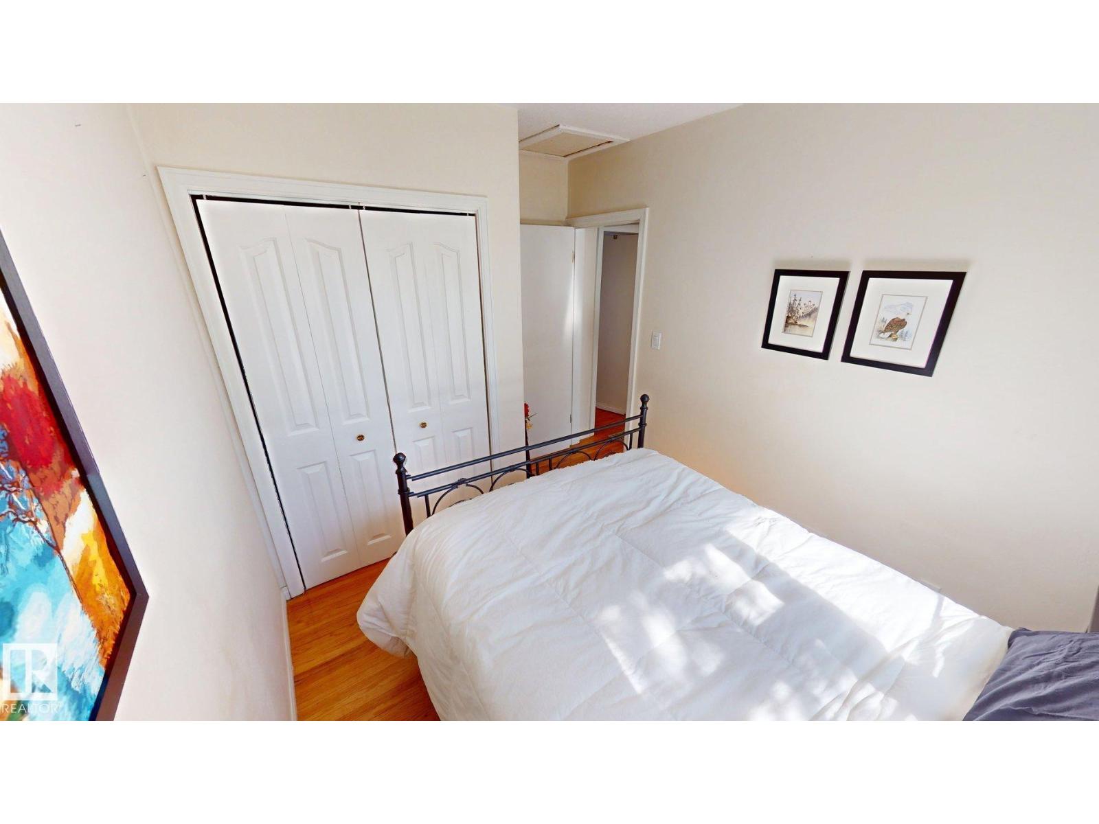 9650 86 ST NW - 8