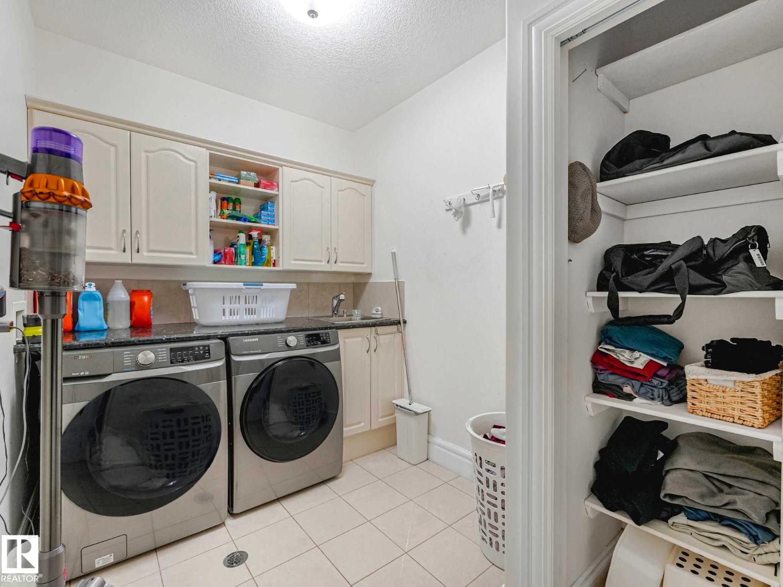 7516 161A AV NW - 34