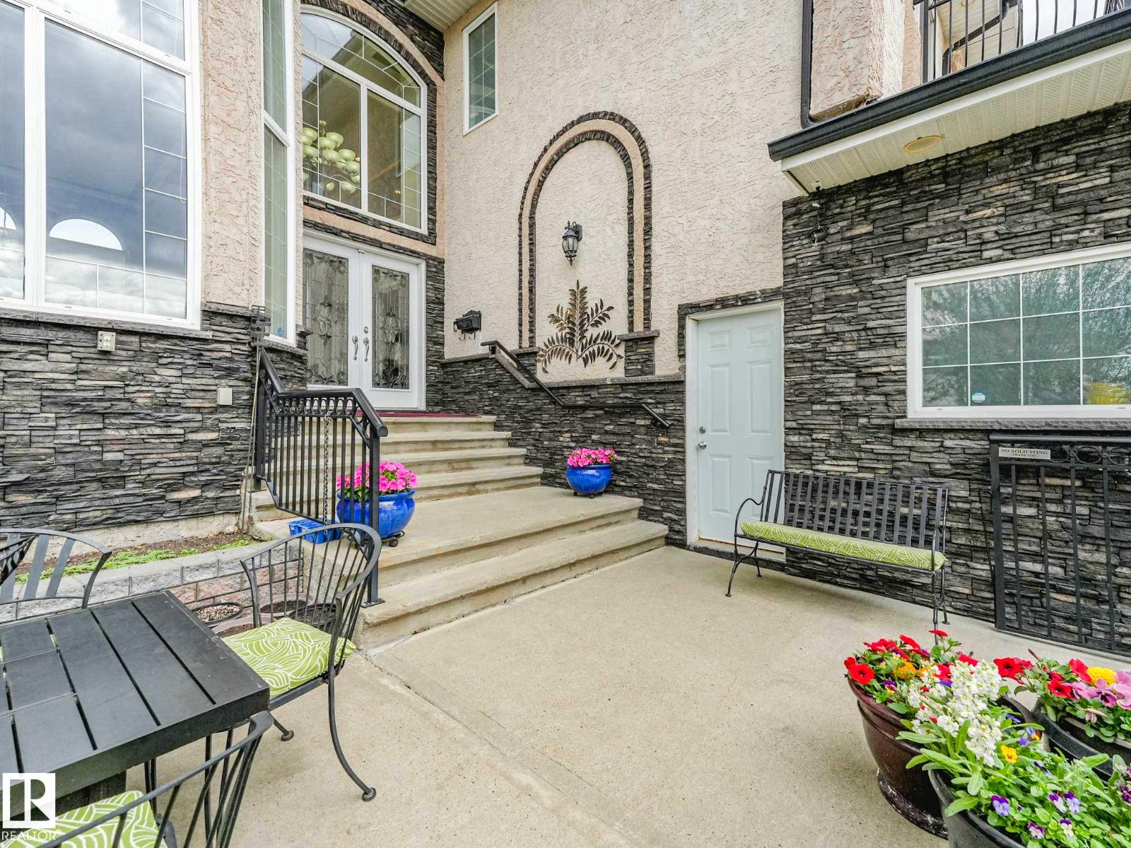 7516 161A AV NW - 5