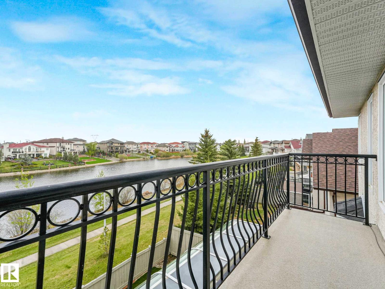 7516 161A AV NW - 7