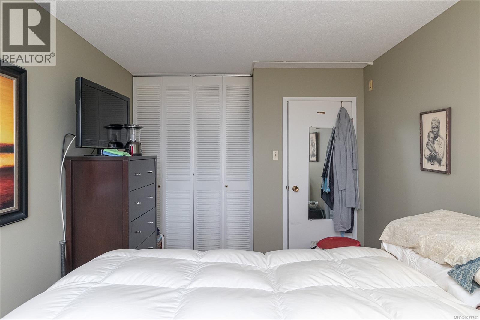 #1510 620 Toronto St - 11