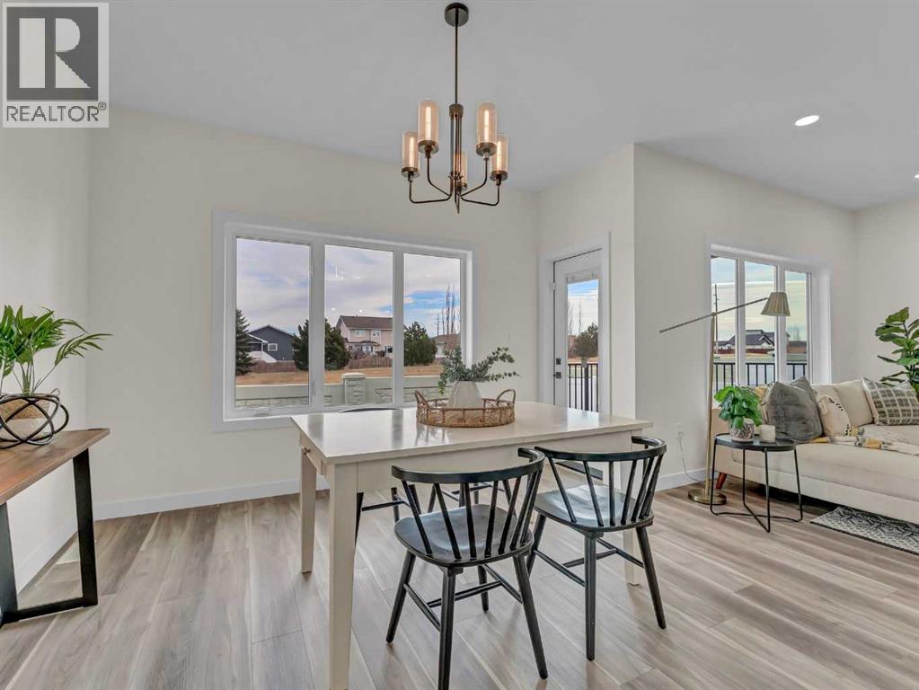 91 Sierra Road SW - 16