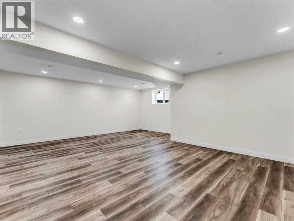 91 Sierra Road SW - 26