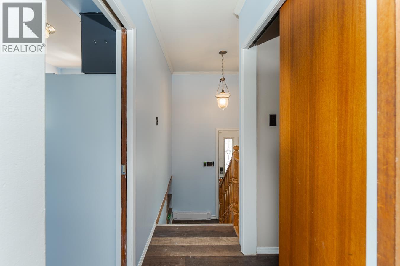 1051 PARSNIP CRESCENT - 3
