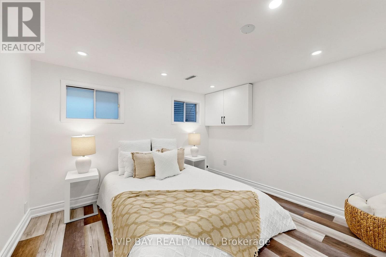 755 BOTANY HILL CRESCENT - 42