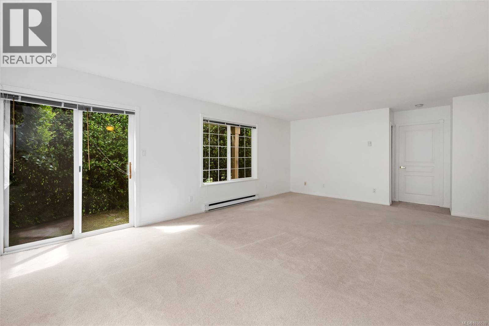 #77 14 Erskine Lane - 29