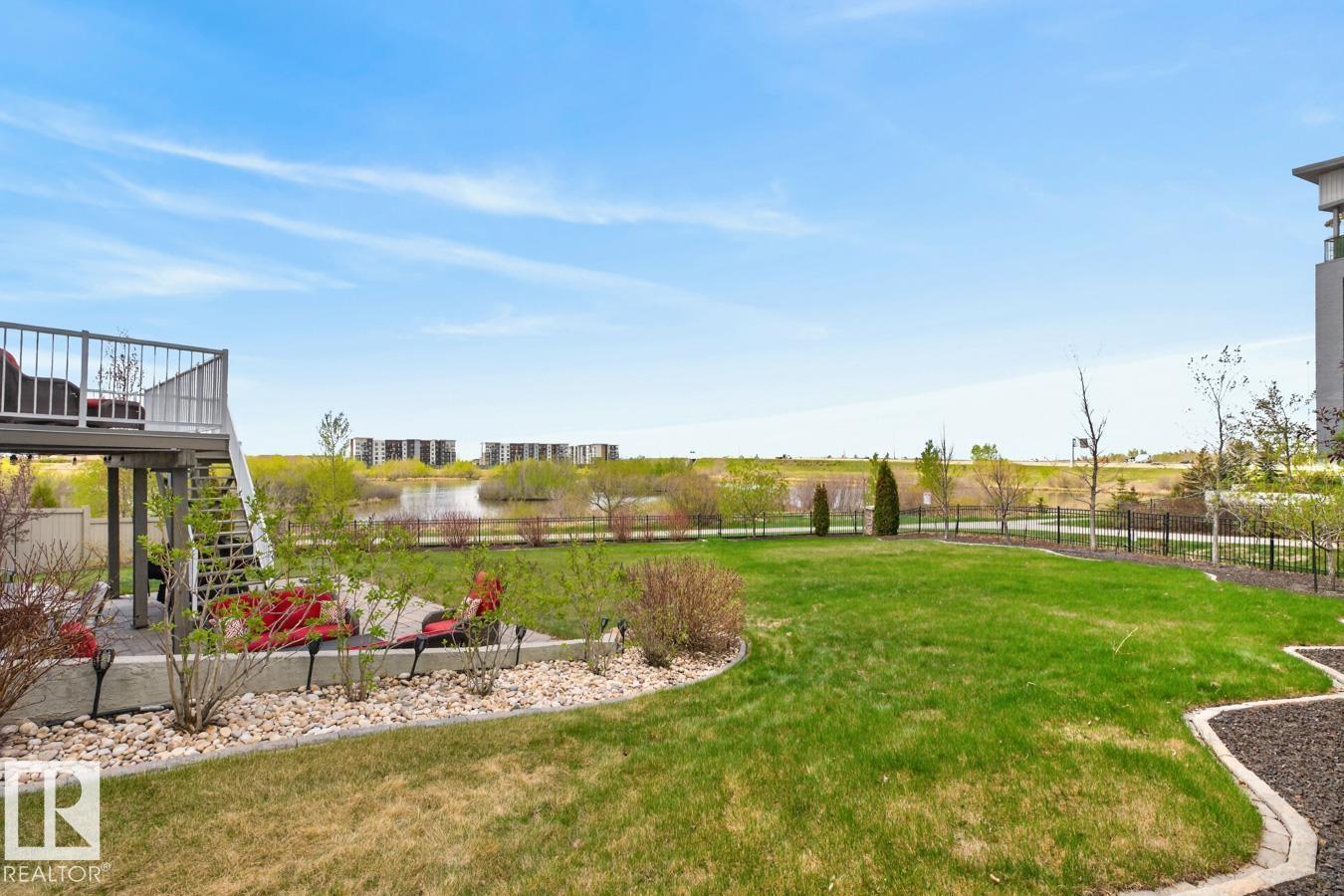 4232 8 ST NW - 49