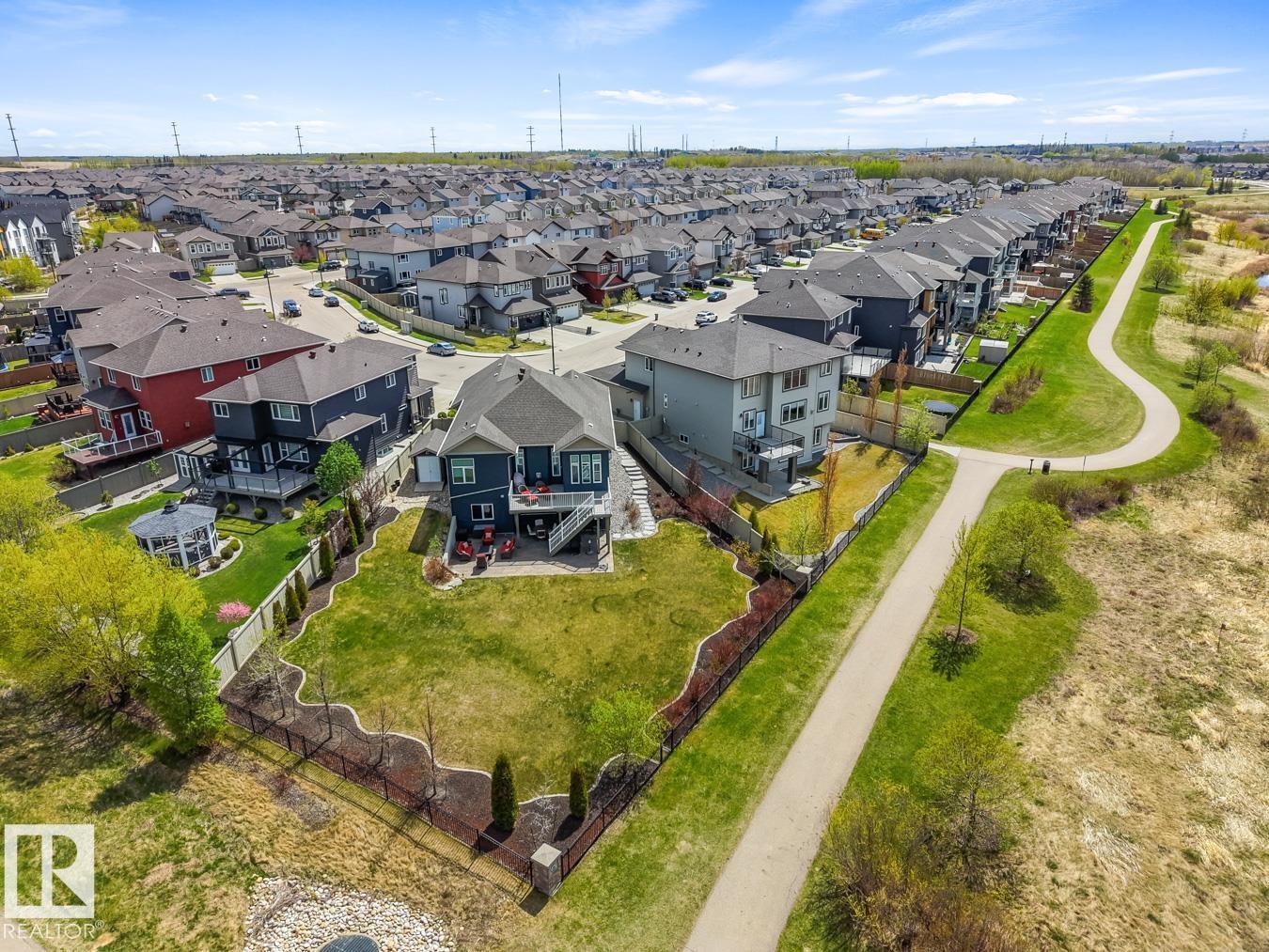 4232 8 ST NW - 59