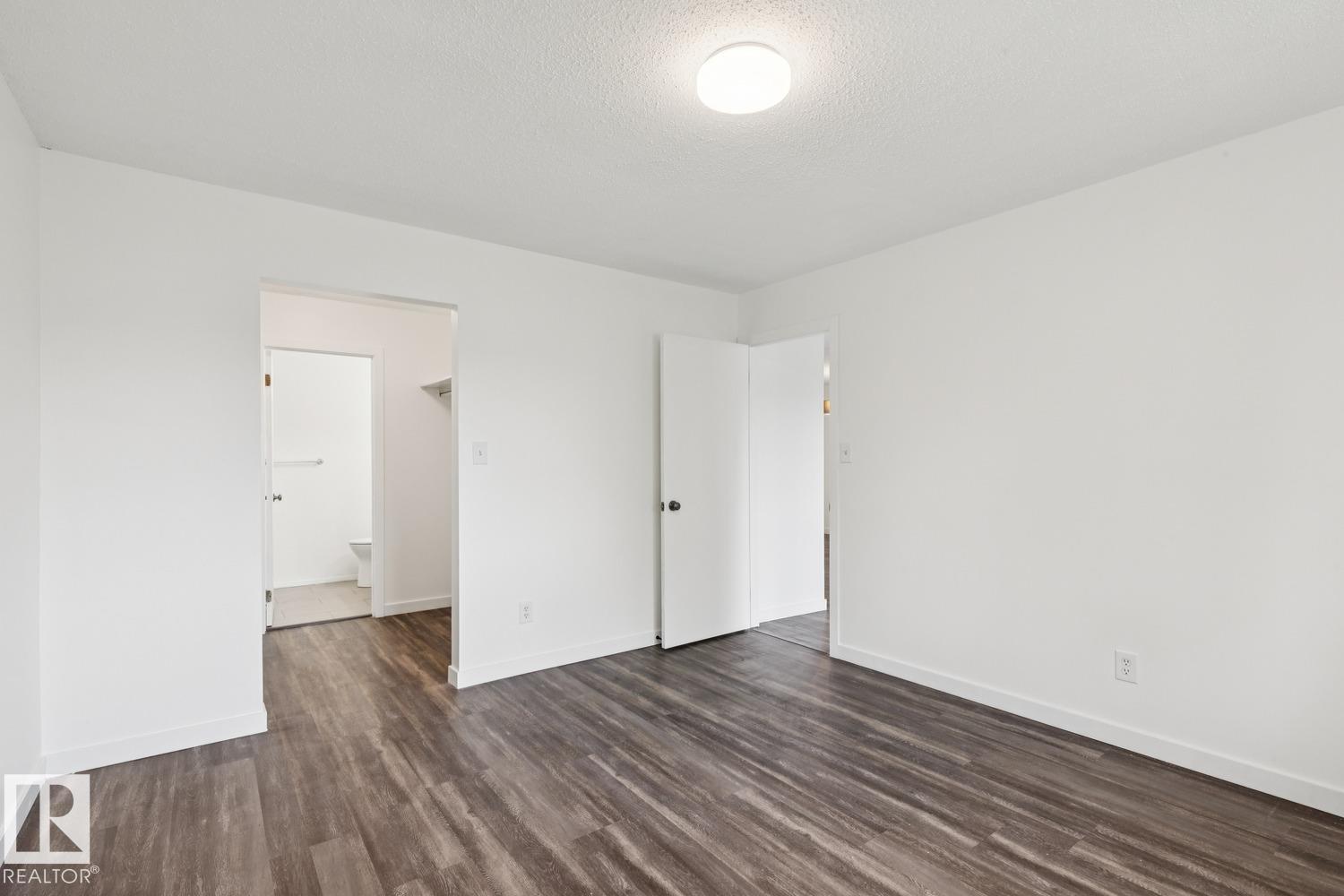 #411 9010 106 AV NW - 27