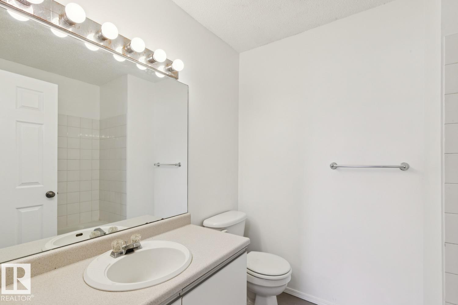 #411 9010 106 AV NW - 37