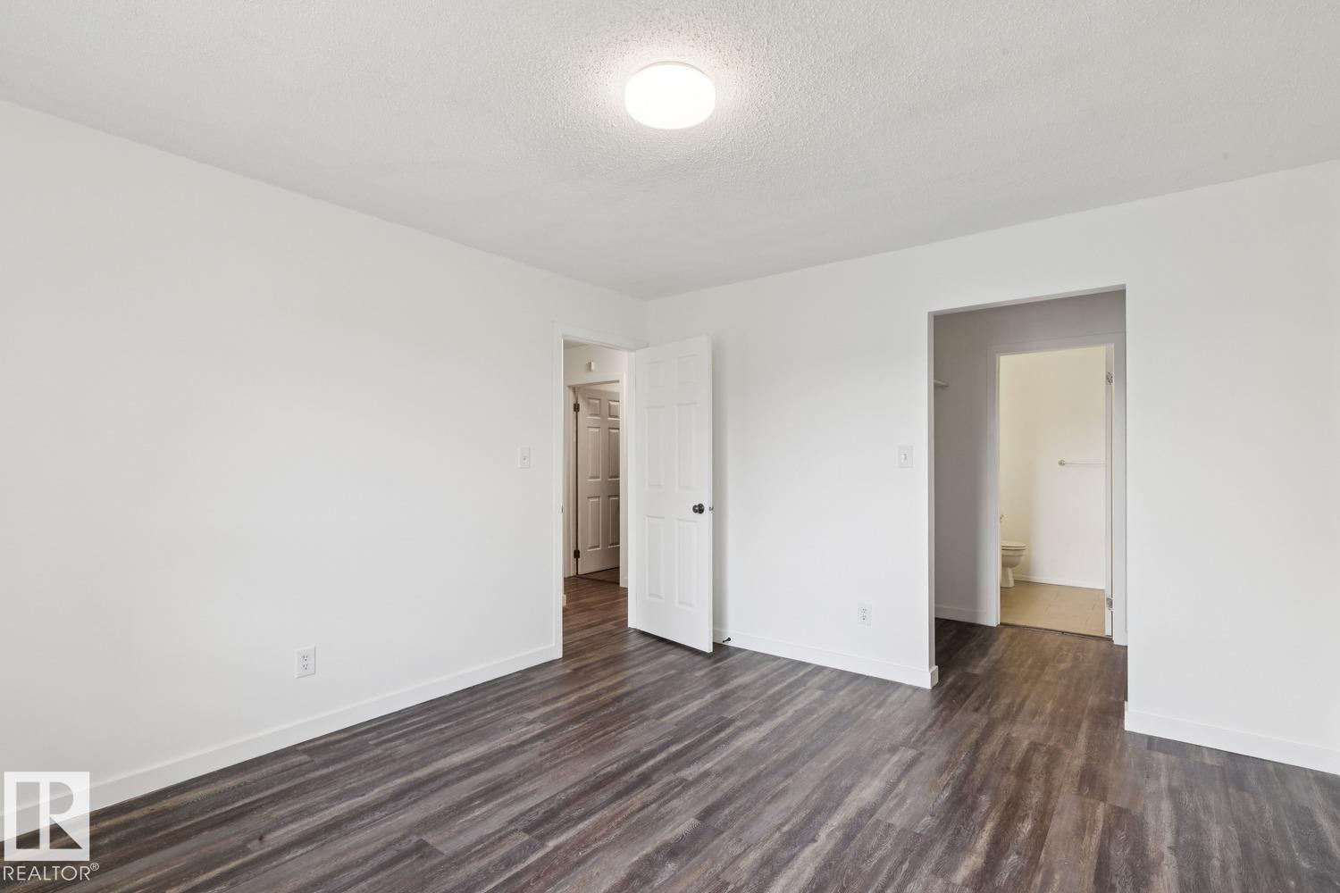 #411 9010 106 AV NW - 34