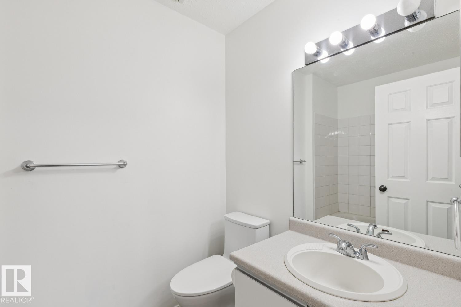 #411 9010 106 AV NW - 30