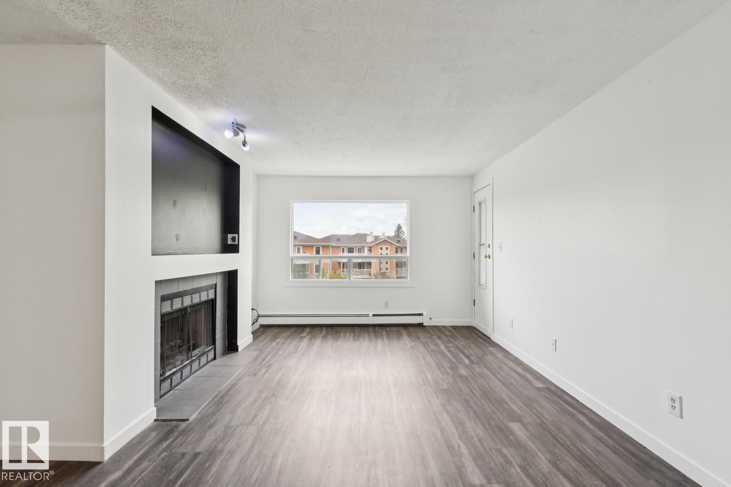 #411 9010 106 AV NW - 22