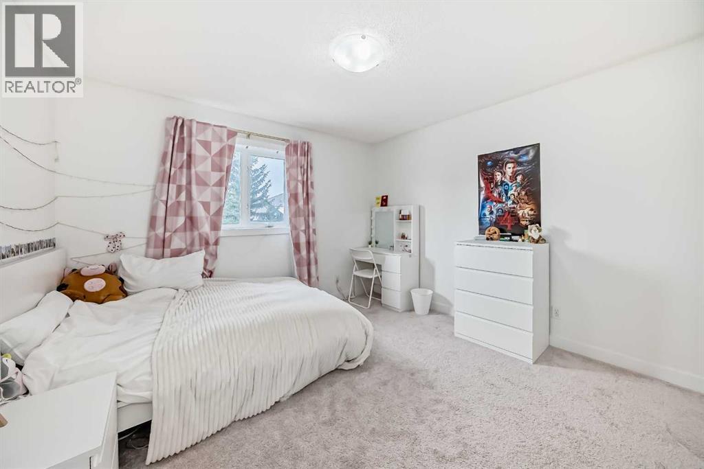 202 Hamptons Gardens NW - 33