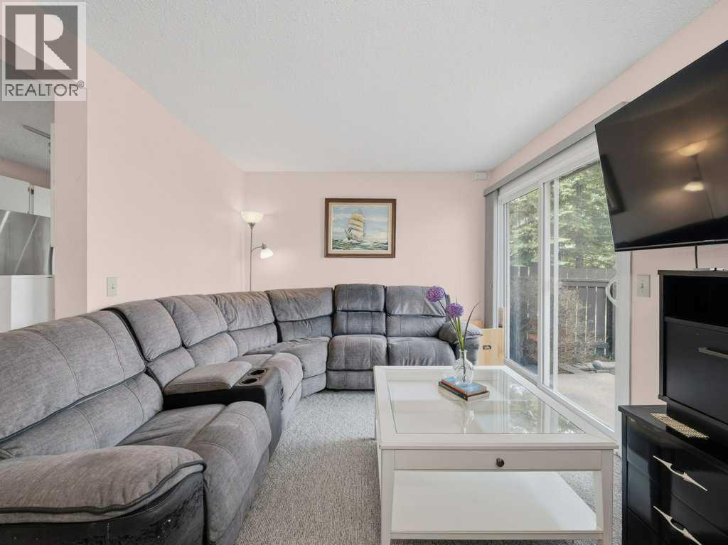 #22 115 Bergen Road NW - 12