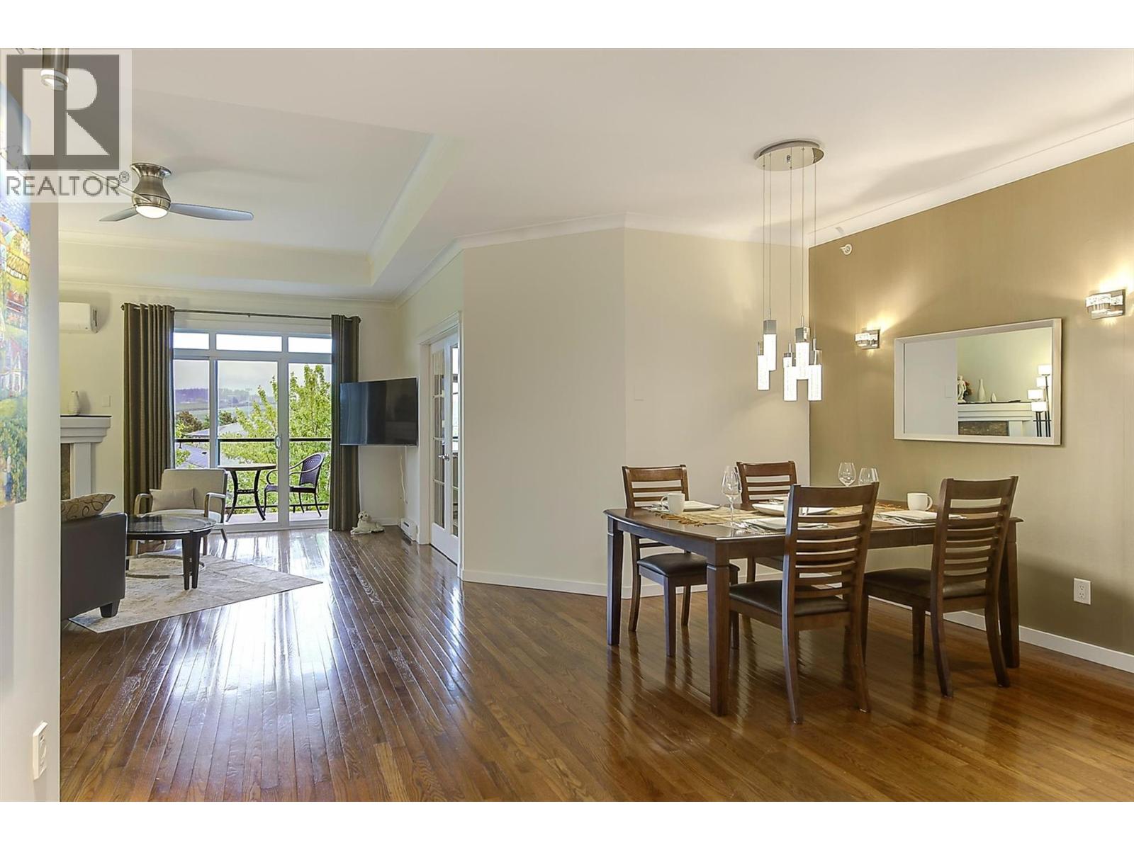 #402 307 Whitman Road - 6