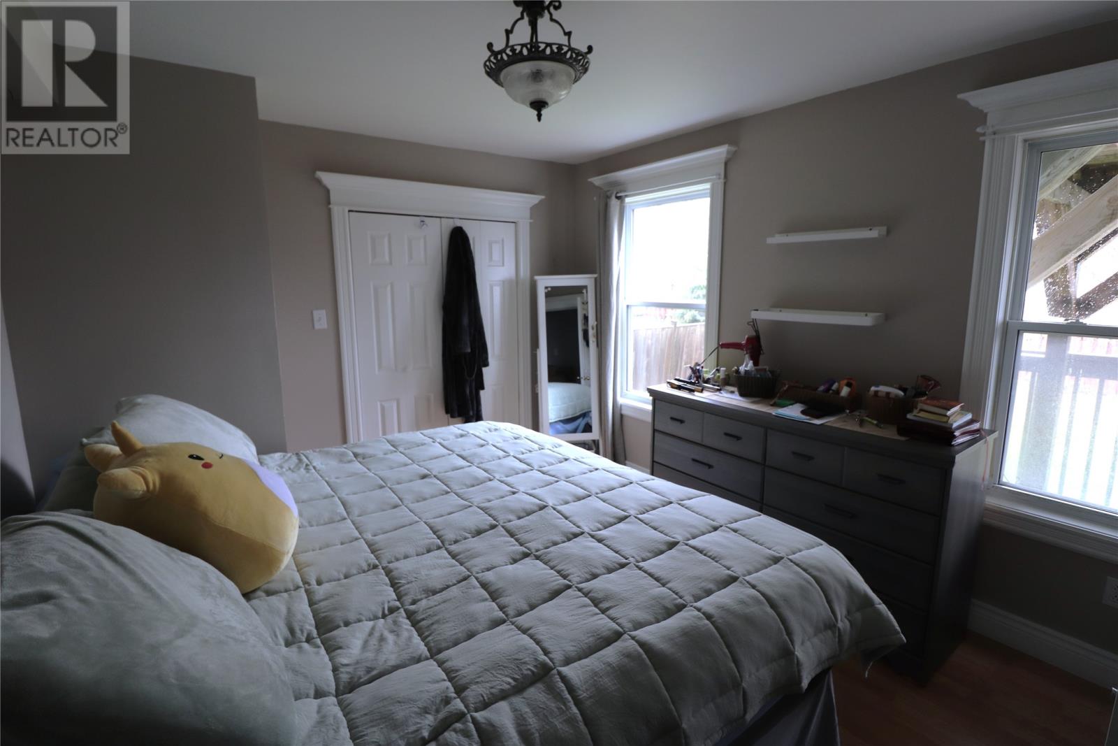 14 St Marks Avenue - 13