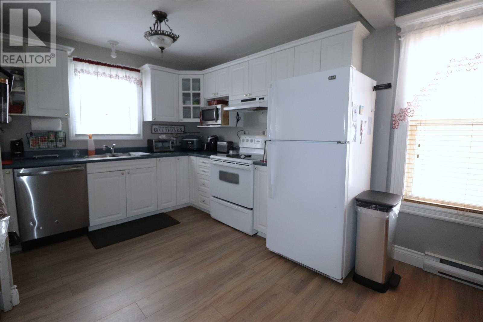 14 St Marks Avenue - 6