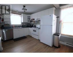 14 St Marks Avenue thumbnail 6