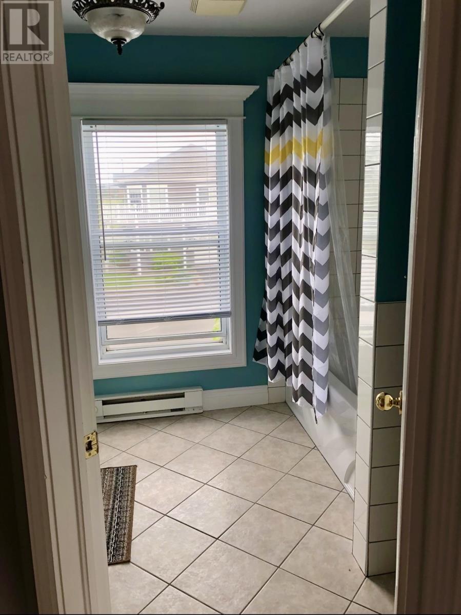 14 St Marks Avenue - 25