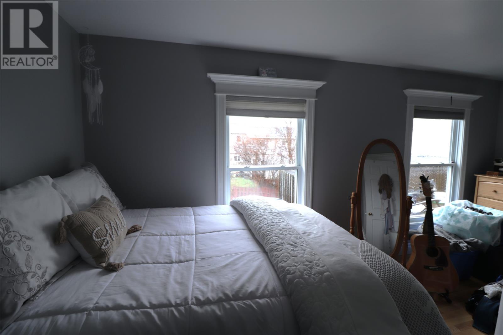 14 St Marks Avenue - 24