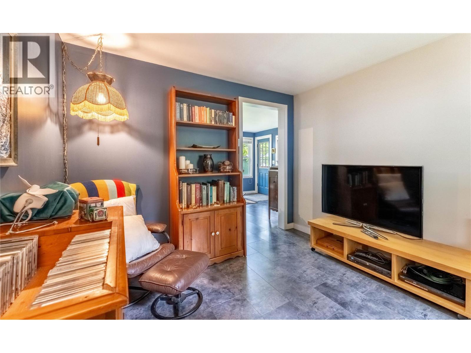 1506 Campbell Avenue, Riondel