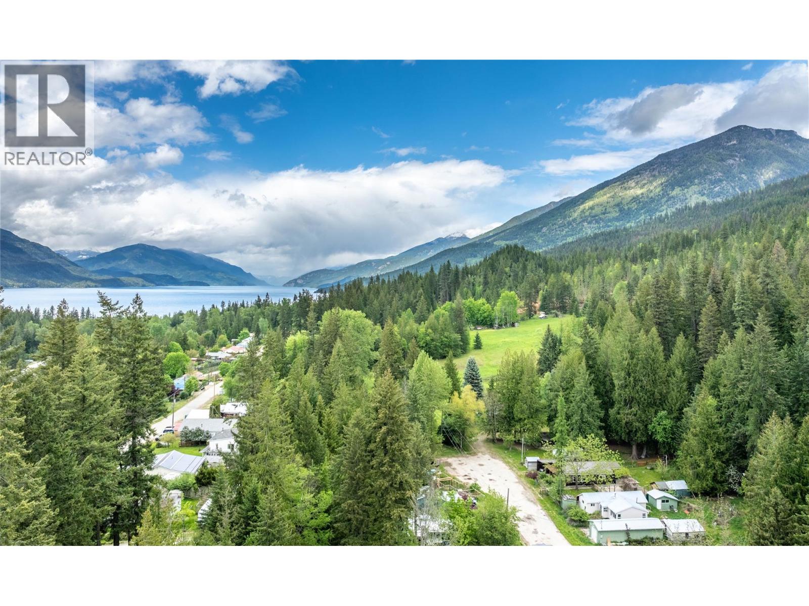 1506 Campbell Avenue, Riondel