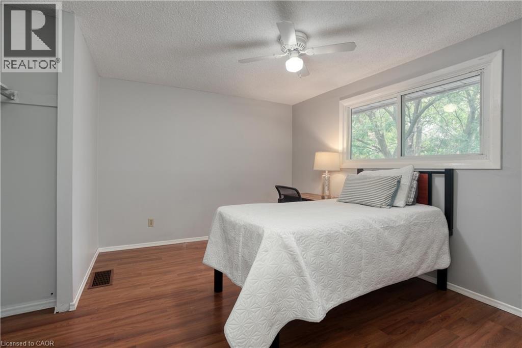 30 AMOS Avenue Unit# A, Waterloo, Ontario, N2L5G3 — Photo 13