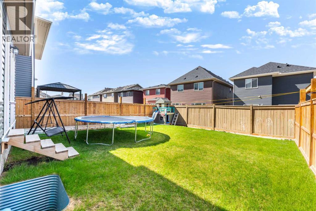 32 Saddlestone Way NE - 35