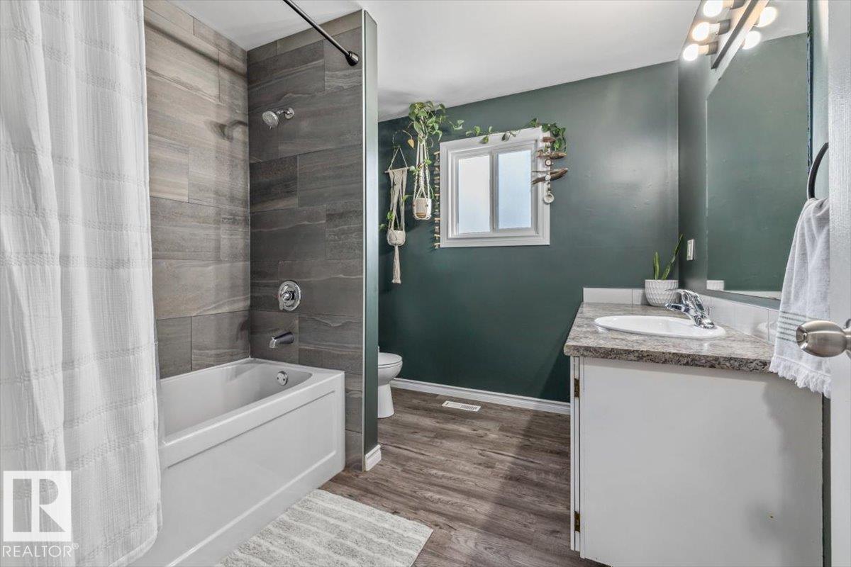16429 115 ST NW - 23